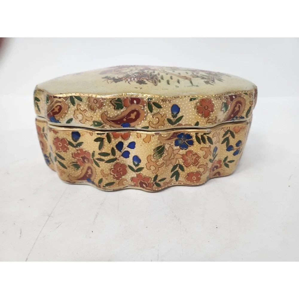 Antique Royal Satsuma‎ Asian Jewelry Box Porcelain Gold Embossed Floral Ornate